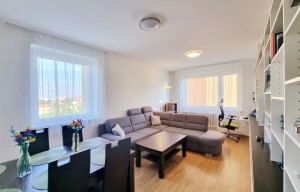 Apartment for rent, 4+kk - 3 bedrooms, 77m<sup>2</sup>