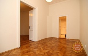 Apartment for rent, 3+kk - 2 bedrooms, 90m<sup>2</sup>