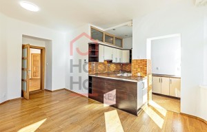 Apartment for rent, 4+kk - 3 bedrooms, 113m<sup>2</sup>