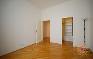 Apartment for rent, 3+1 - 2 bedrooms, 104m<sup>2</sup>