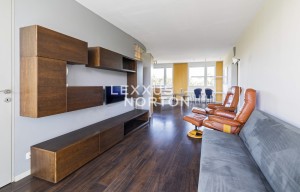 Apartment for rent, 2+kk - 1 bedroom, 62m<sup>2</sup>