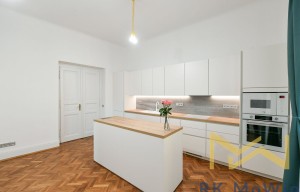 Apartment for rent, 3+1 - 2 bedrooms, 98m<sup>2</sup>