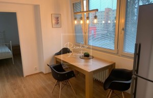 Apartment for rent, 3+1 - 2 bedrooms, 77m<sup>2</sup>