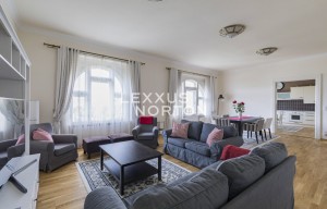 Apartment for rent, 4+1 - 3 bedrooms, 150m<sup>2</sup>