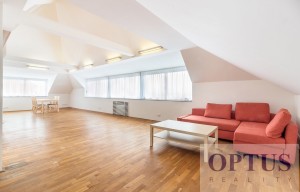 Apartment for rent, 4+1 - 3 bedrooms, 160m<sup>2</sup>