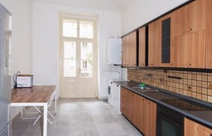 Apartment for rent, 2+1 - 1 bedroom, 82m<sup>2</sup>