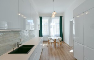 Apartment for rent, 3+1 - 2 bedrooms, 101m<sup>2</sup>