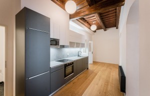 Apartment for rent, 2+1 - 1 bedroom, 94m<sup>2</sup>