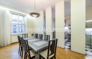 Apartment for rent, 5+1 - 4 bedrooms, 190m<sup>2</sup>