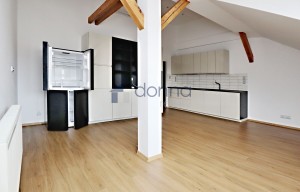 Apartment for rent, 5 bedrooms +, 194m<sup>2</sup>