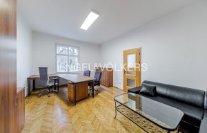 Apartment for rent, 4+kk - 3 bedrooms, 120m<sup>2</sup>